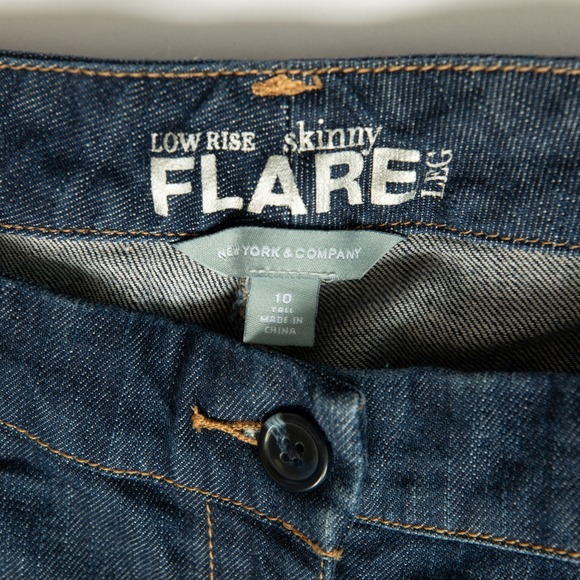 New York & Company Women's Size 10‎ Blue Low Rise Skinny Flare Jeans - Picture 9 of 12